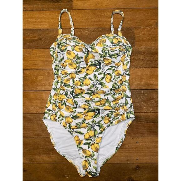 NipTuck Multicup fit size 8 Joanne One-Piece Lemon Print White Yellow swimsuit - Picture 3 of 8
